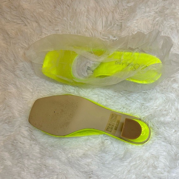 Sandals - Picture 3 of 4